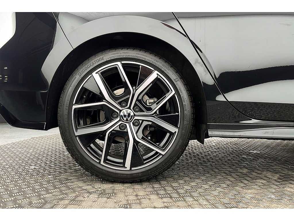 Volkswagen Golf Mark 8 Facelift(2024) Black Ed 1.5 TSI(150ps)