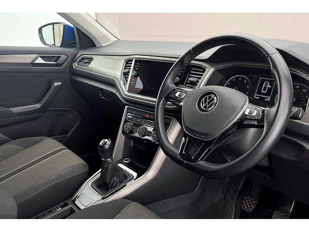 Volkswagen T-ROC 2017 1.0 TSI SE 110PS