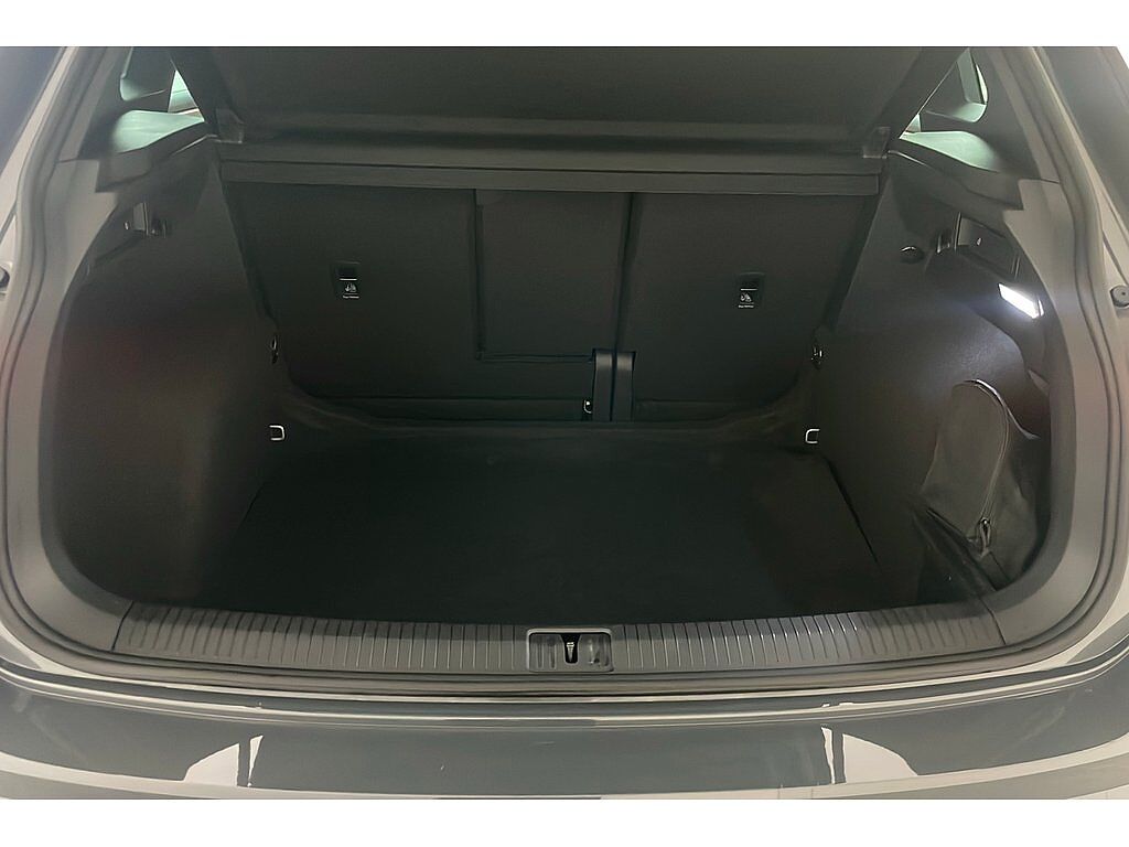Volkswagen Tiguan R-Line 2.0 TDI 150PS 7-Speed DSG 4Motion 5 Door