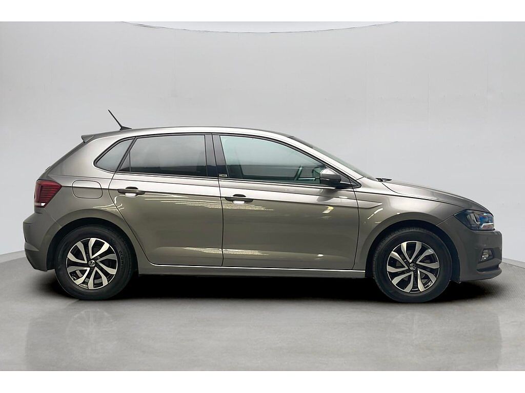 Volkswagen Polo Active 1.0 TSI 95PS 7-speed DSG 5 Door