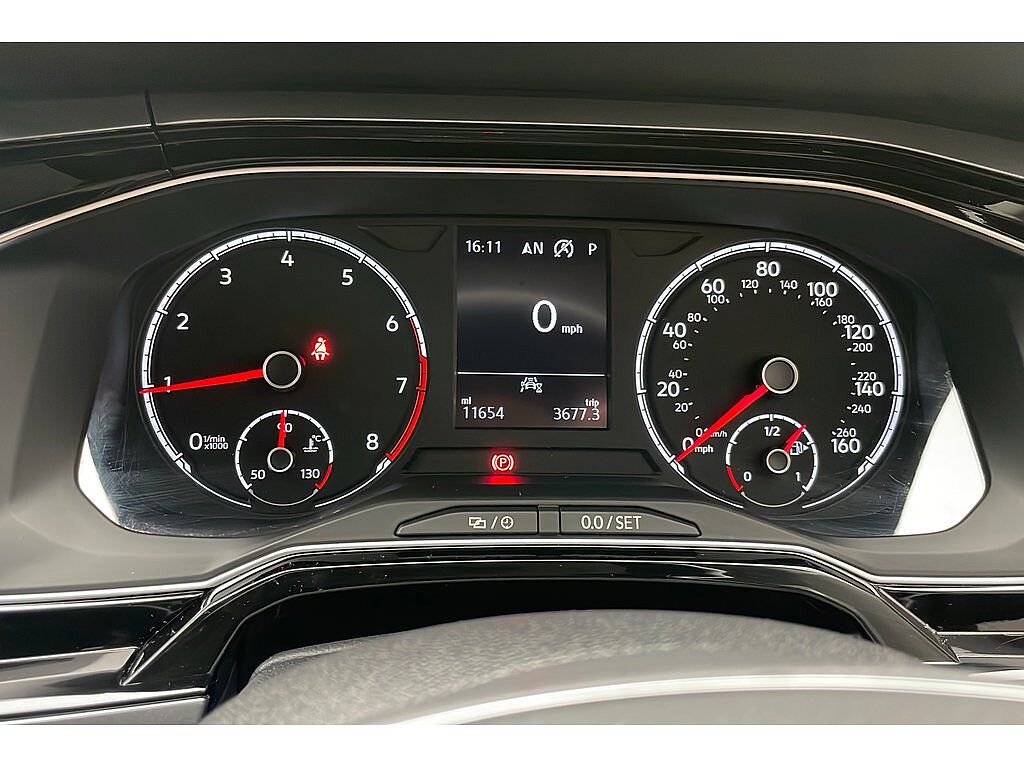 Volkswagen Polo Active 1.0 TSI 95PS 7-speed DSG 5 Door