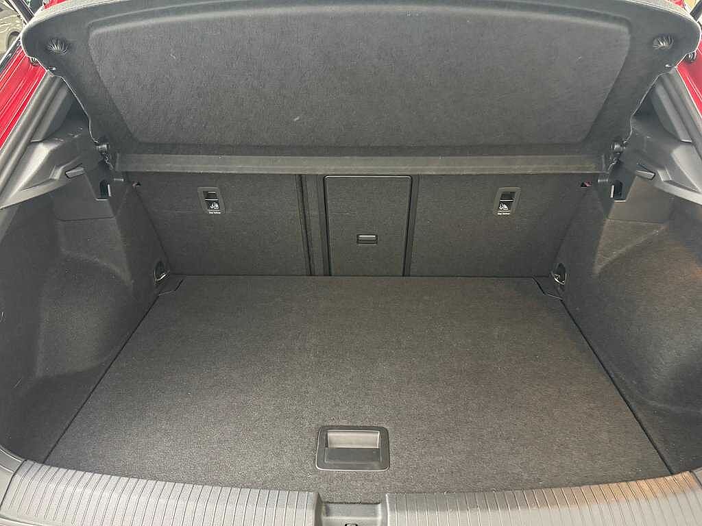 Volkswagen T-Roc R-Line 1.5 TSI 150PS 7-speed DSG 5 Door