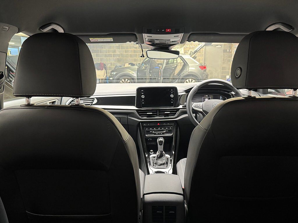 Volkswagen T-Roc R-Line 1.5 TSI 150PS 7-speed DSG 5 Door