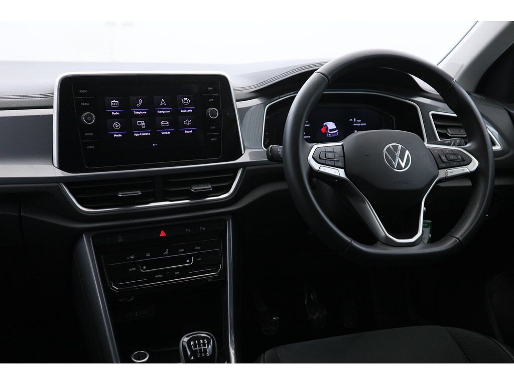 Volkswagen T-Roc Style 1.5 TSI 150PS 6-speed Manual 5 Door