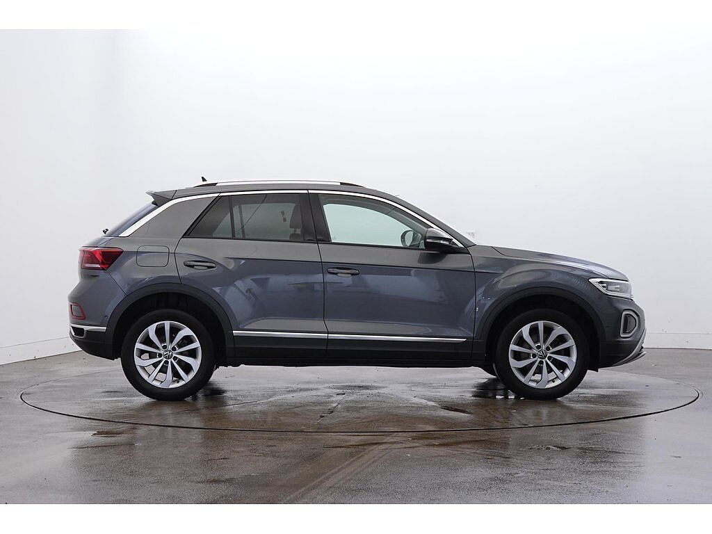 Volkswagen T-Roc Style 1.5 TSI 150PS 6-speed Manual 5 Door