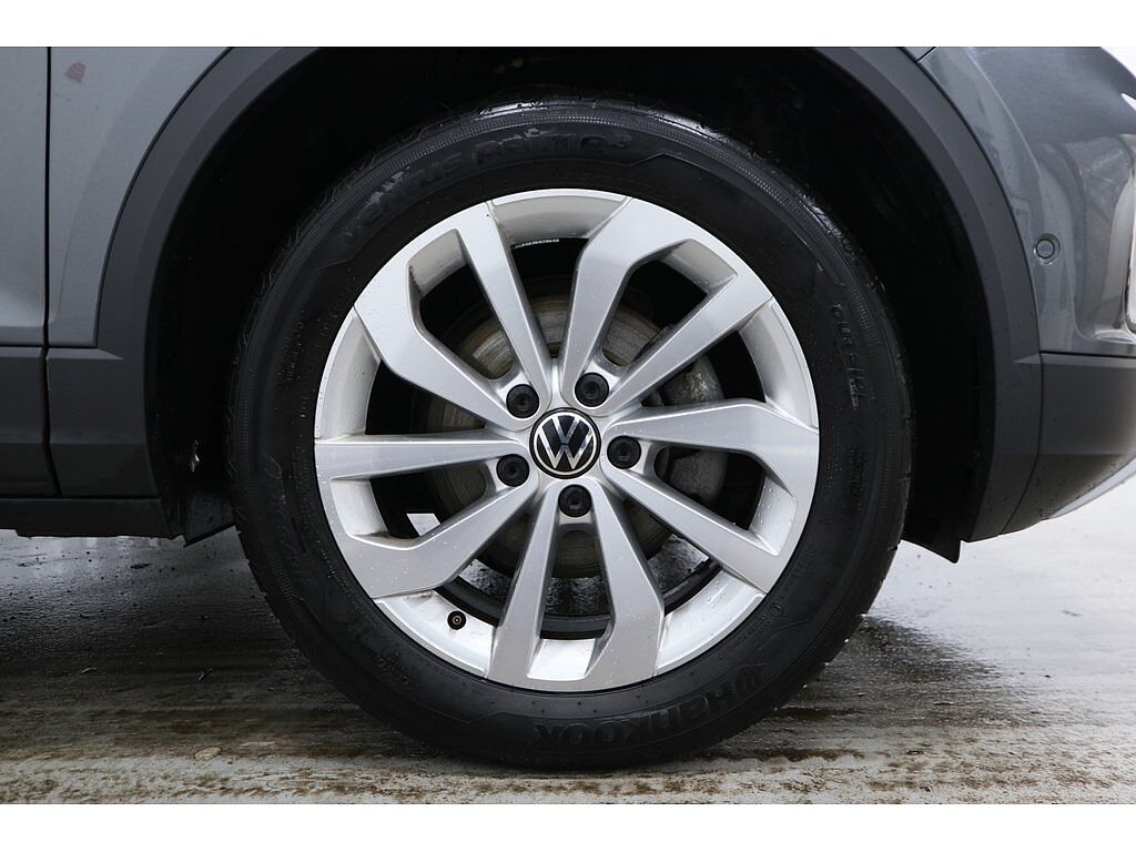 Volkswagen T-Roc Style 1.5 TSI 150PS 6-speed Manual 5 Door