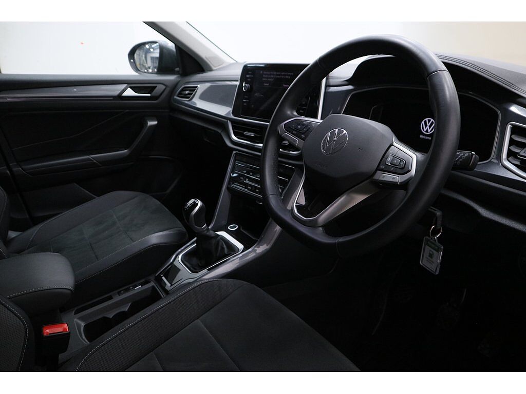 Volkswagen T-Roc Style 1.5 TSI 150PS 6-speed Manual 5 Door