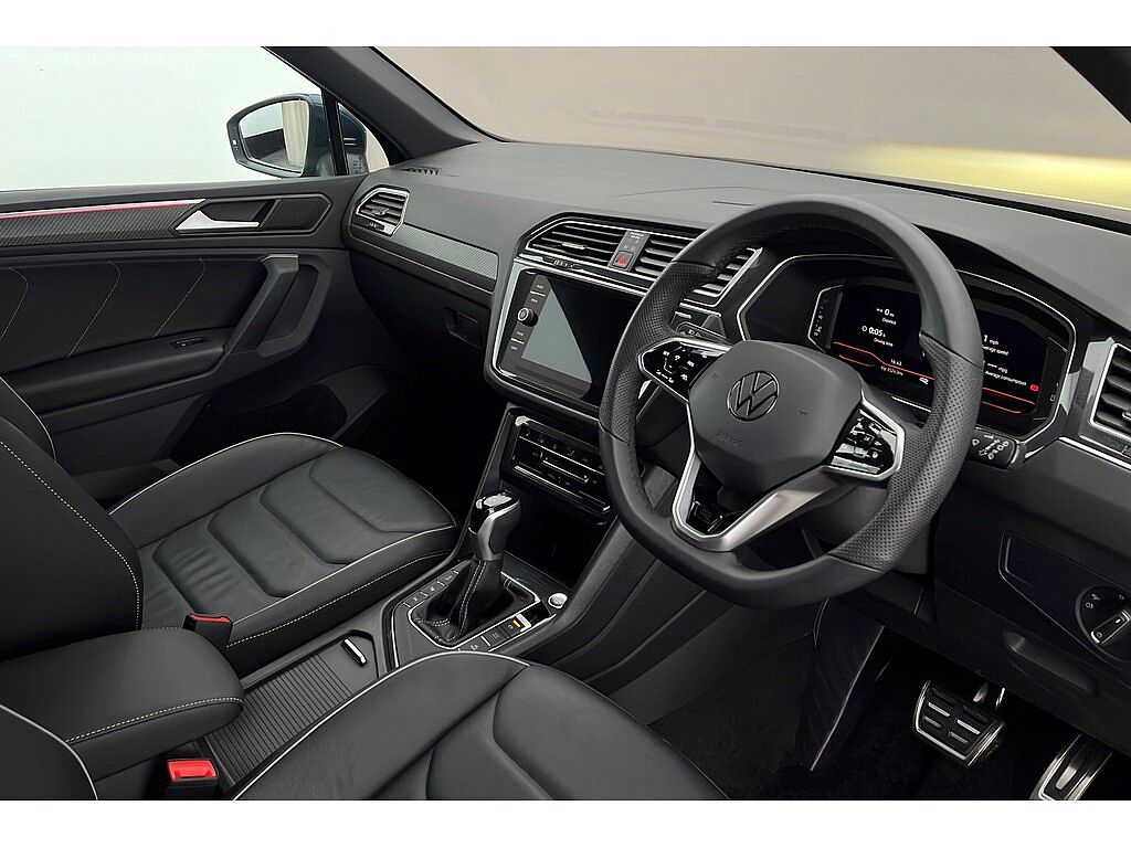 Volkswagen Tiguan R-Line Edition 1.5 TSI 150PS 7-Speed DSG 5 Door
