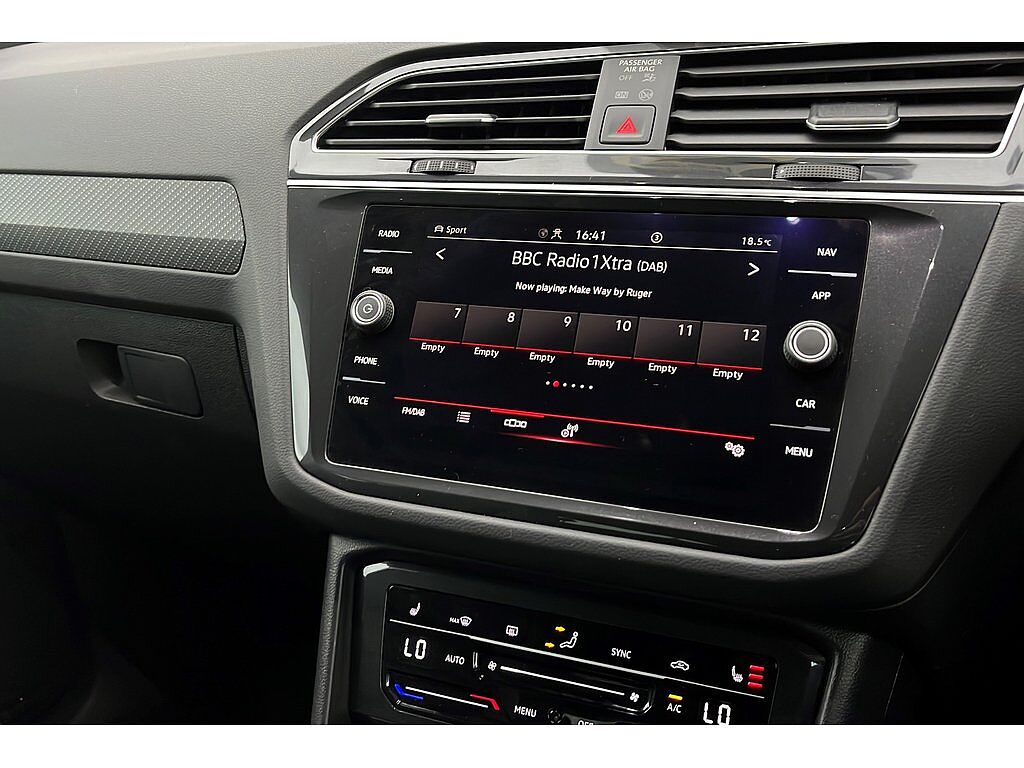 Volkswagen Tiguan R-Line Edition 1.5 TSI 150PS 7-Speed DSG 5 Door