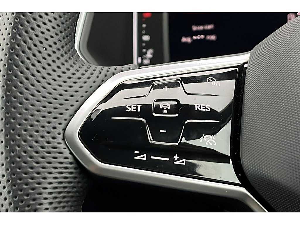 Volkswagen Tiguan R-Line Edition 1.5 TSI 150PS 7-Speed DSG 5 Door