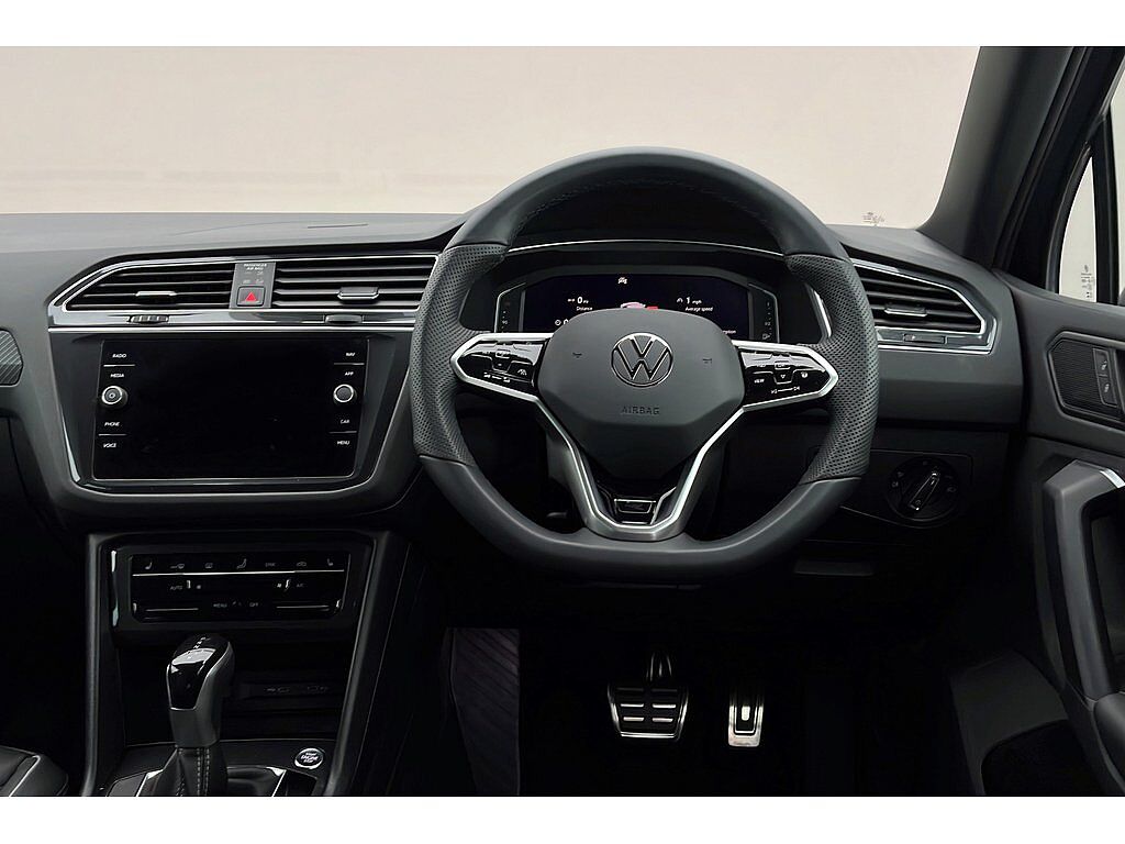 Volkswagen Tiguan R-Line Edition 1.5 TSI 150PS 7-Speed DSG 5 Door