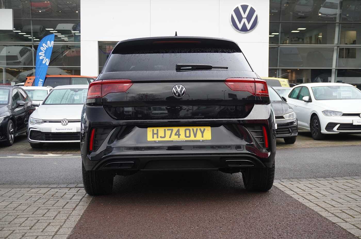 Volkswagen T-ROC Black Edition TSI 1.5 6 SPEED 5 door