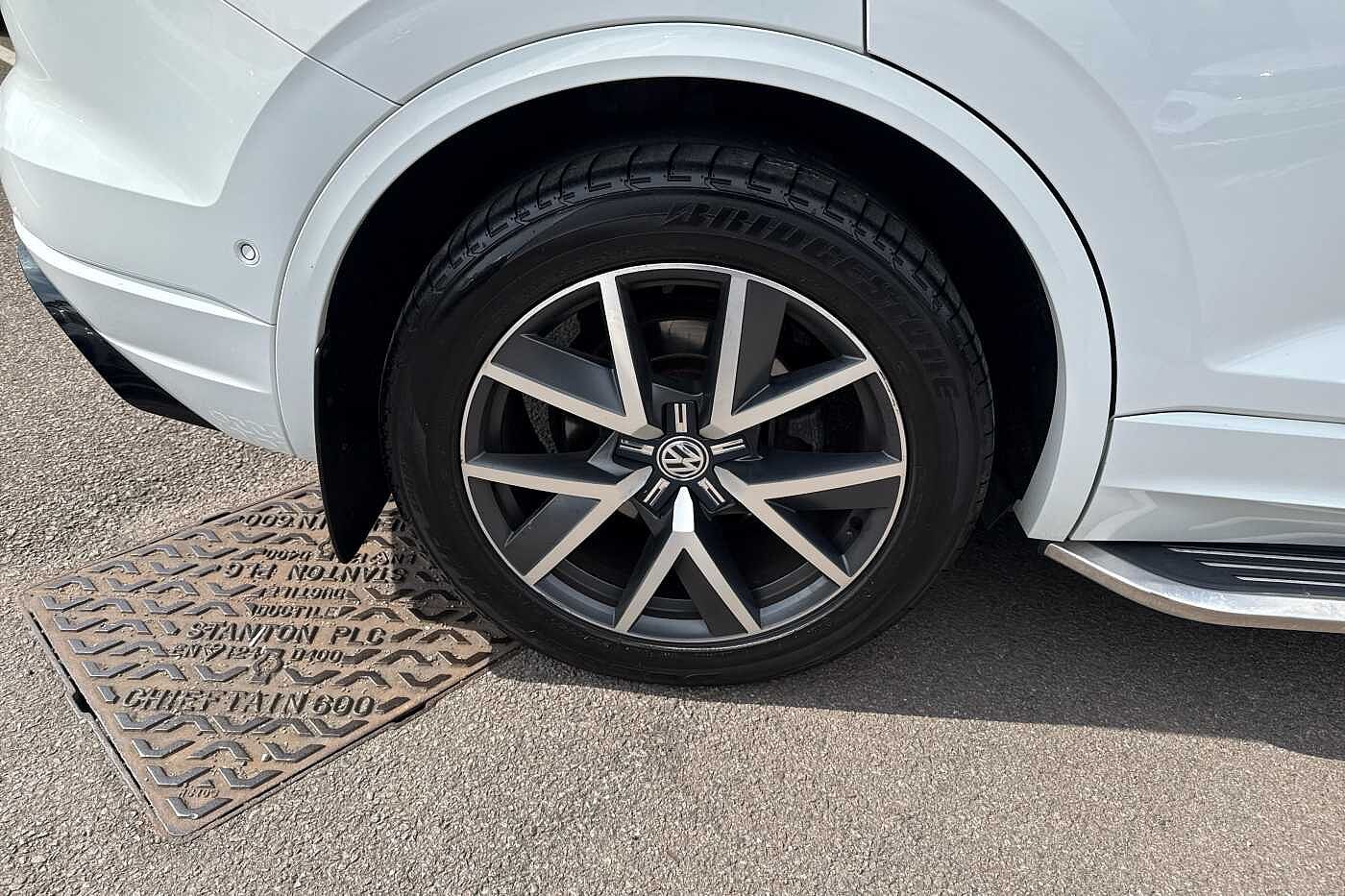 Volkswagen Touareg 3.0TDI (286ps) R-Line 4Motion 5dr