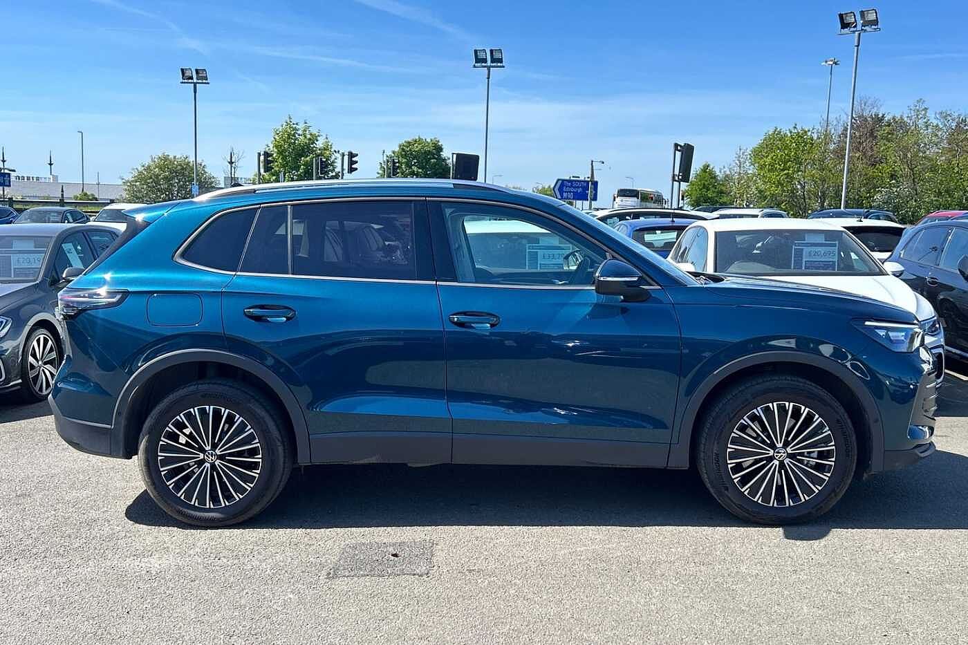 Volkswagen Tiguan 1.5 TSI (204ps) Match eHybrid DSG